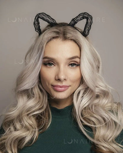 TIARA CAT