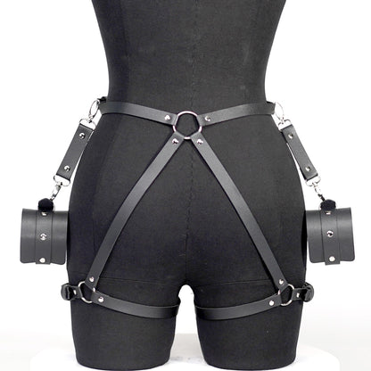 Cinta Harness com algemas